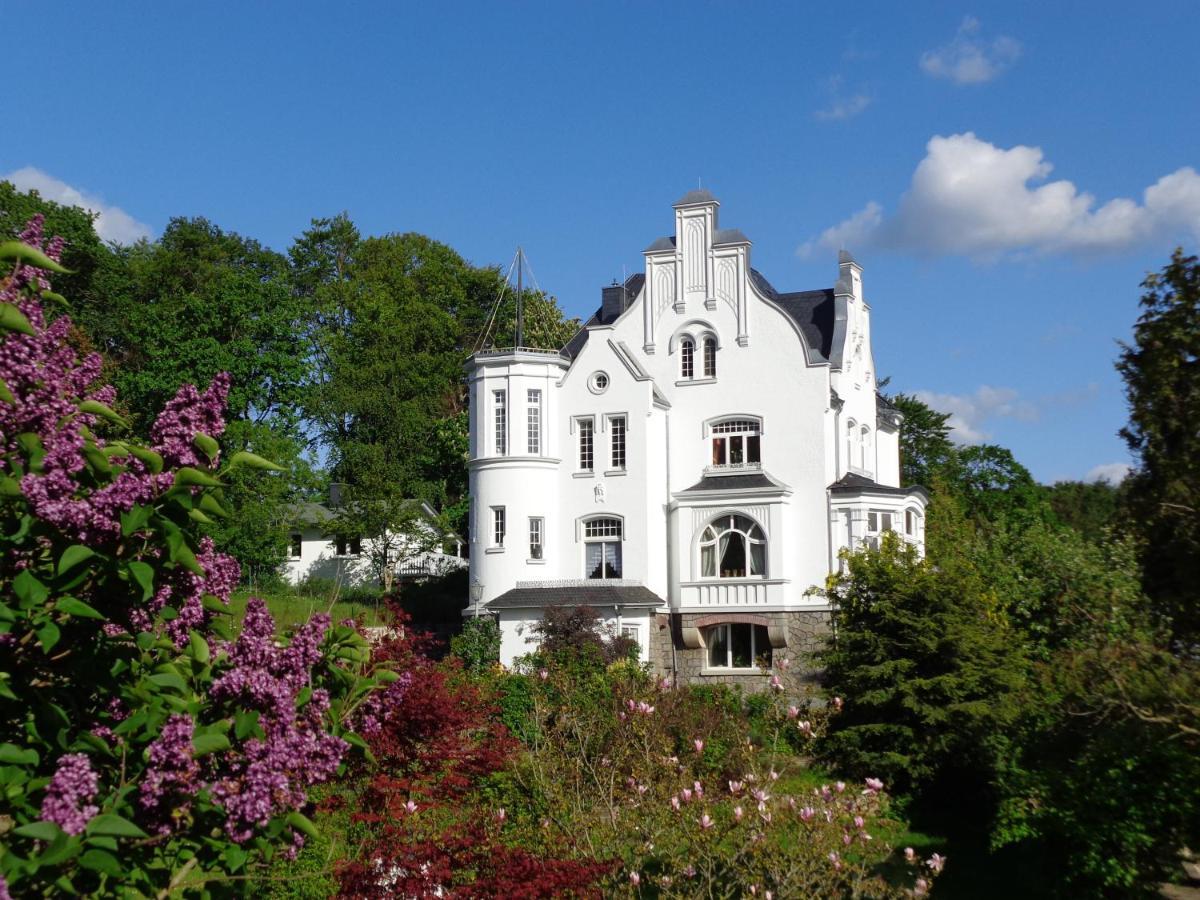 Weissevilla Friedrichsbrunn Das Weisse Haus Thale Dış mekan fotoğraf